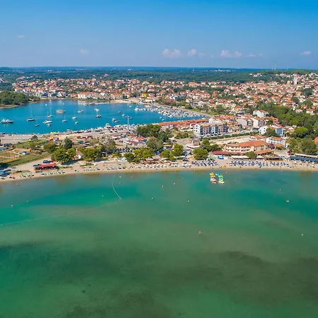 Апартаменты Cozy In Медулин