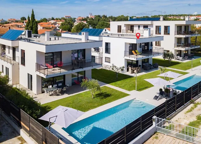 Апартаменты Cozy In *