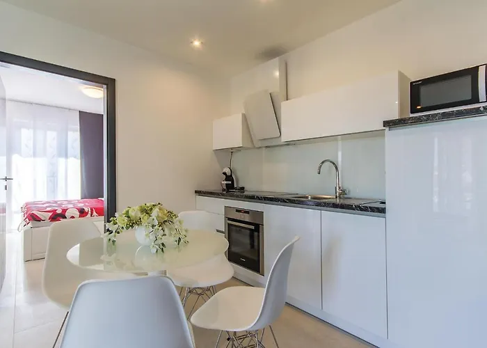 Cozy In Апартаменты *